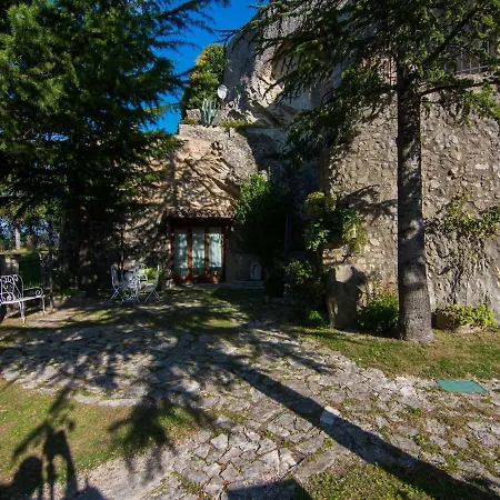 Casa de Férias Romantic Medieval Escape Petrella Guidi