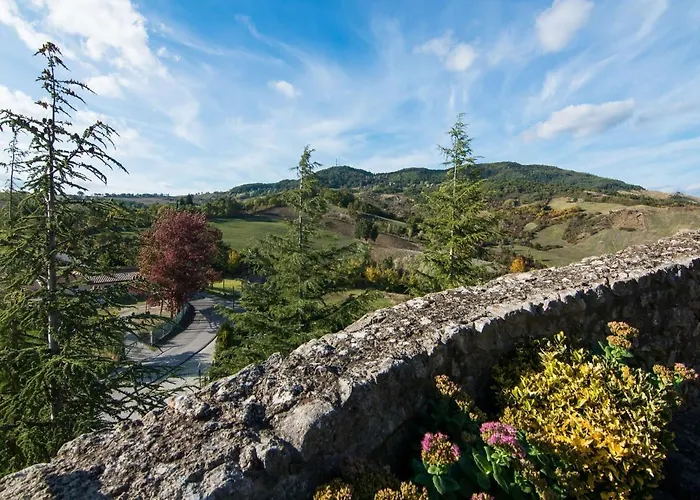 Holiday home Romantic Medieval Escape Petrella Guidi