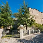 Romantic Medieval Escape Ferienhaus Petrella Guidi
