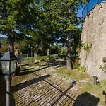 Romantic Medieval Escape Ferienhaus Petrella Guidi