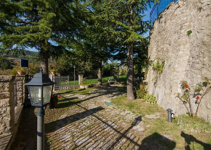 Romantic Medieval Escape Tatil Evi Petrella Guidi